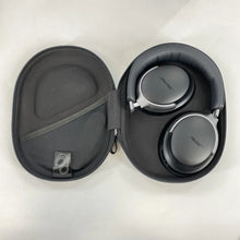 Load image into Gallery viewer, Bose QuietComfort Headphones Black