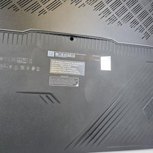 Load image into Gallery viewer, MSI Titan GT77 17.3 Black 2.0 GHz Intel Core i7 12th Gen. 32GB RAM 1TB Solid State Drive NVIDIA GeForce RTX 3070 Ti 8 GB