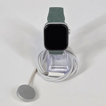 Load image into Gallery viewer, Apple Watch (Series 10) 42mm Silver Unlocked 64GB