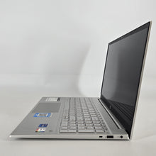 Load image into Gallery viewer, HP Pavilion 15 Silver 2.8 GHz Intel Core i7 11th Gen. 12GB RAM 512GB Solid State Drive