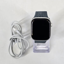Load image into Gallery viewer, Apple Watch (Series 10) 42mm Silver WiFi 64GB