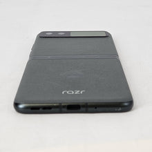 Load image into Gallery viewer, Motorola Razr (2023) 8GB RAM 128GB Green (GSM Unlocked)