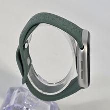 Load image into Gallery viewer, Apple Watch (Series 10) 42mm Silver Unlocked 64GB