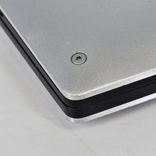 Load image into Gallery viewer, Dell XPS 13 7390 Silver 1.1 GHz Intel Core i7 10th Gen. 16GB RAM 512GB Solid State Drive