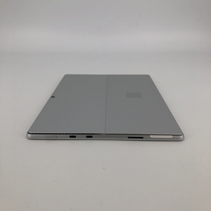 Microsoft Surface Pro 8 13" Silver 2022 2.6GHz i5-1145G7 16GB 256GB - Excellent