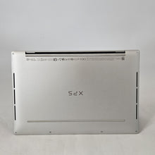Load image into Gallery viewer, Dell XPS 13 9350 Silver 3.3 GHz Intel Core Ultra 9 Series 2 32GB RAM 1TB Solid State Drive