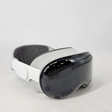 Load image into Gallery viewer, Apple Vision Pro 512GB