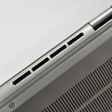 Load image into Gallery viewer, Latitude 7450 14 Gray 3.8 GHz Intel Core Ultra 7 32GB RAM 512GB Solid State Drive