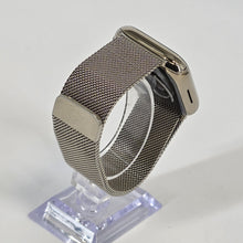 Load image into Gallery viewer, Apple Watch (Series 9) 45mm Gold Unlocked 64GB