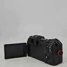 Load image into Gallery viewer, Canon EOS RP 26.2MP Black