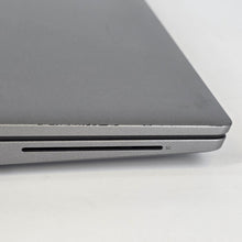 Load image into Gallery viewer, Latitude 5540 15.6 Gray 1.9 GHz Intel Core i7 13th Gen. 16GB RAM 512GB Solid State Drive