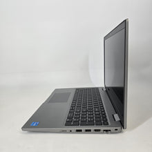 Load image into Gallery viewer, Precision 3570 15.6 Gray 1.3 GHz Intel Core i5 12th Gen. 16GB RAM 256GB Solid State Drive NVIDIA T550 4 GB