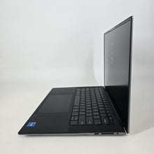Load image into Gallery viewer, Precision 5570 15.6 Gray 2.3 GHz Intel Core i7 12th Gen. 16GB RAM 1TB Solid State Drive NVIDIA RTX A2000 8 GB