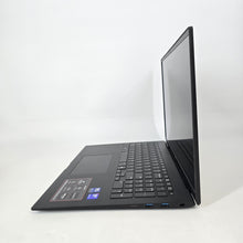 Load image into Gallery viewer, LG Gram 17 Gray 3.3 GHz Intel Core Ultra 9 Series 2 32GB RAM 1TB Solid State Drive