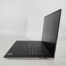 Load image into Gallery viewer, Dell XPS 15 9530 Silver 2.4 GHz Intel Core i7 13th Gen. 32GB RAM 1TB Solid State Drive