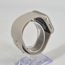 Load image into Gallery viewer, Apple Watch (Series 7) 41mm Silver Unlocked 32GB