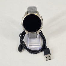 Load image into Gallery viewer, Garmin Fenix 8 AMOLED Sapphire Edition 43mm Gray GPS