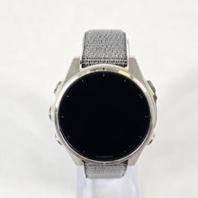 Load image into Gallery viewer, Garmin Fenix 8 AMOLED Sapphire Edition 43mm Gray GPS