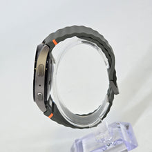 Load image into Gallery viewer, Samsung Galaxy Watch7 44mm Green Unlocked 32GB