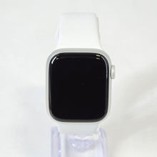 Load image into Gallery viewer, Apple Watch (Series 8) 41mm Silver WiFi 32GB