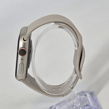 Load image into Gallery viewer, Apple Watch (Series 8) 45mm Gold Unlocked 32GB