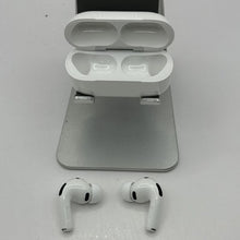 Load image into Gallery viewer, Apple AirPods Pro 3 USB-C White
