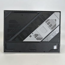 Load image into Gallery viewer, Asus ROG Strix Scar 16 G634 16 Black 2.2 GHz Intel Core i9 13th Gen. 32GB RAM 1TB Solid State Drive NVIDIA GeForce RTX 4080 12 GB