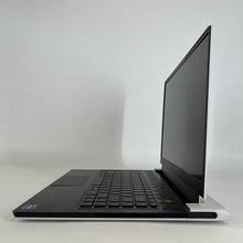 Load image into Gallery viewer, Dell Alienware X15 R1 White 2.5 GHz Intel Core i9 11th Gen. 32GB RAM 2TB Solid State Drive 2TB Solid State Drive NVIDIA GeForce RTX 3070 8 GB