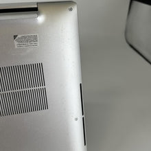 Load image into Gallery viewer, Dell XPS 17 9710 Silver 2.3 GHz Intel Core i7 11th Gen. 16GB RAM 512GB Solid State Drive NVIDIA GeForce RTX 3060 6 GB
