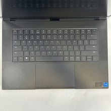 Load image into Gallery viewer, Razer Blade 15 2022 Black 2.4 GHz Intel Core i7 12th Gen. 16GB RAM 1TB Solid State Drive NVIDIA GeForce RTX 3070 Ti 8 GB