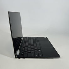 Load image into Gallery viewer, Dell XPS 13 7390 (2-in-1) 1.0 GHz Intel Core i5 10th Gen. 8GB RAM 256GB Solid State Drive