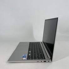 Load image into Gallery viewer, Samsung Galaxy Book3 15.6 Silver 1.3 GHz Intel Core i5 13th Gen. 16GB RAM 512GB Solid State Drive