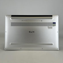 Load image into Gallery viewer, Dell XPS 13 7390 Silver 1.6 GHz Intel Core i5 10th Gen. 8GB RAM 256GB Solid State Drive