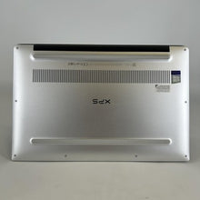 Load image into Gallery viewer, Dell XPS 13 7390 Silver 1.6 GHz Intel Core i5 10th Gen. 8GB RAM 256GB Solid State Drive