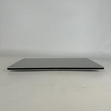 Load image into Gallery viewer, Dell XPS 13 7390 Silver 1.6 GHz Intel Core i5 10th Gen. 8GB RAM 256GB Solid State Drive