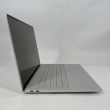 Load image into Gallery viewer, Dell XPS 14 9440 Platinum 1.4 GHz Intel Core Ultra 7 32GB RAM 1TB Solid State Drive