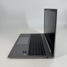 Load image into Gallery viewer, HP ZBook Firefly 16 G10 Silver 1.9 GHz Intel Core i7 13th Gen. 32GB RAM 512GB Solid State Drive