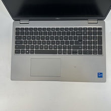 Load image into Gallery viewer, Dell Latitude 5520 15.6 Silver 3.0 GHz Intel Core i7 11th Gen. 16GB RAM 512GB Solid State Drive