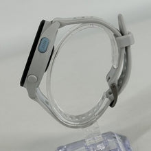 Load image into Gallery viewer, Garmin Forerunner 165 43mm White GPS