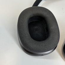 Load image into Gallery viewer, Apple AirPods Max Lightning Space Gray
