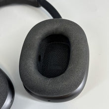 Load image into Gallery viewer, Apple AirPods Max Lightning Space Gray