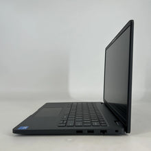 Load image into Gallery viewer, Dell Pro 14 PC14250 Magnetite 1.4 GHz Intel Core 5 16GB RAM 256GB Solid State Drive