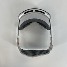 Load image into Gallery viewer, Apple Vision Pro 1TB