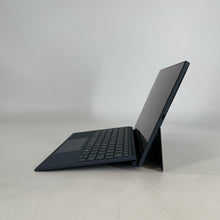 Load image into Gallery viewer, Dell Latitude 7350 (Detachable) 13.3 Blue 3.8 GHz Intel Core Ultra 7 16GB RAM 512GB Solid State Drive