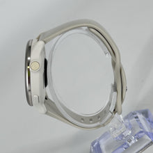 Load image into Gallery viewer, Garmin Vivoactive 6 42mm Cream GPS