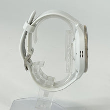 Load image into Gallery viewer, Garmin Venu 3 45mm White GPS