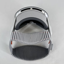 Load image into Gallery viewer, Apple Vision Pro (M5) 1TB