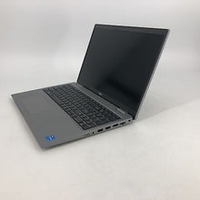 Load image into Gallery viewer, Dell Latitude 5520 15.6&quot; FHD 2.6GHz i5-1145G7 4GB 128GB SSD Excellent Condition