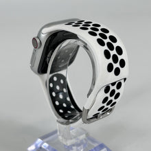 Load image into Gallery viewer, Apple Watch (Series 8) 41mm Silver Unlocked 32GB