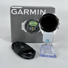 Load image into Gallery viewer, Garmin Approach S70 42mm Gold GPS